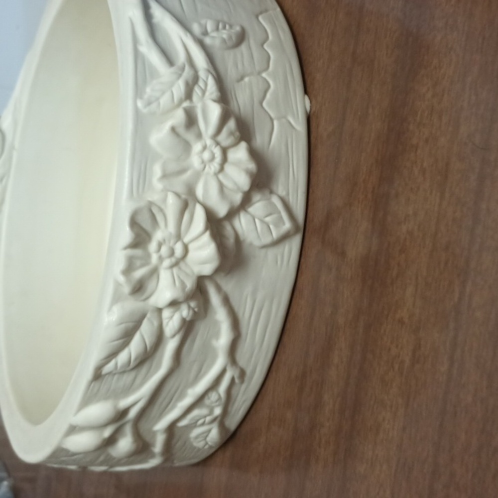 White Fairy and Dragonfly Pillar Candle Holder - Picture 5 of 7